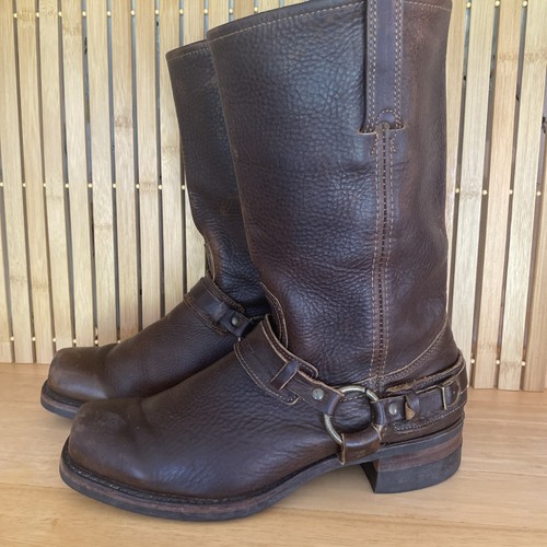 Frye men size m boots - frye,