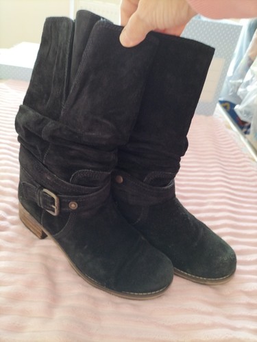 Clarks black suede - leather, mid